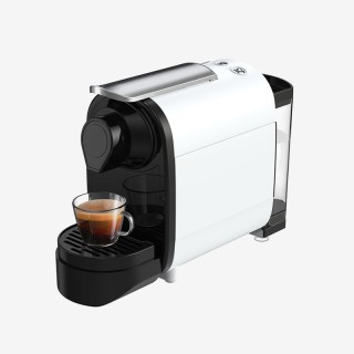 Compact high-pressure capsule coffee machine