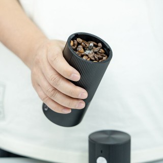 Aluminum rechargeable electric coffee bean grinder