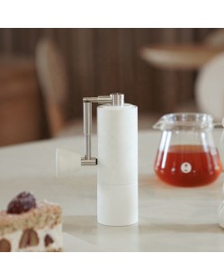 Simple folding handle manual coffee grinder Simple folding handle manual coffee grinder