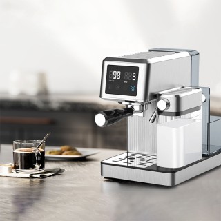 Touchscreen stainless steel espresso machine